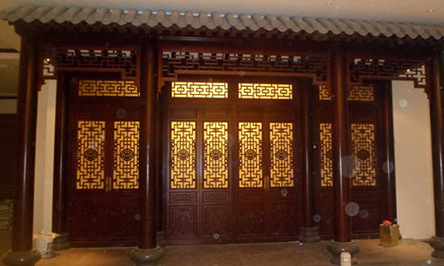 梁子湖传统仿古门窗浮雕技术制作方法